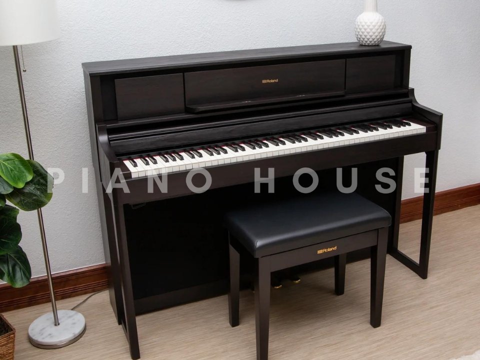 ROLAND LX-705 DR - Ảnh thực tế 3